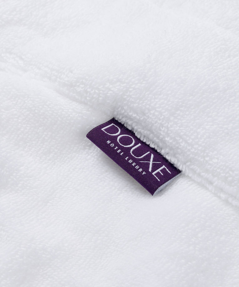 Bathrobe zero-twist cotton with embroidery | White