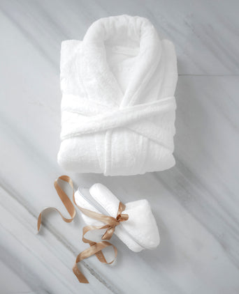 Bathrobe and slippers gift set | White Bathrobe and slippers gift set | White