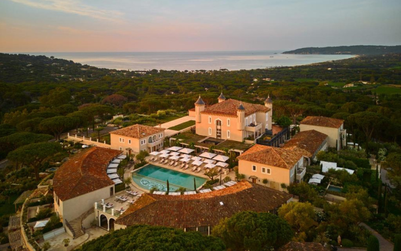 De 5 meest betoverende vakantiebestemmingen – en hun iconische hideaways