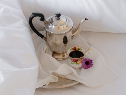 How to Make Your Bed as Crisp as a Luxury Hotel Bed