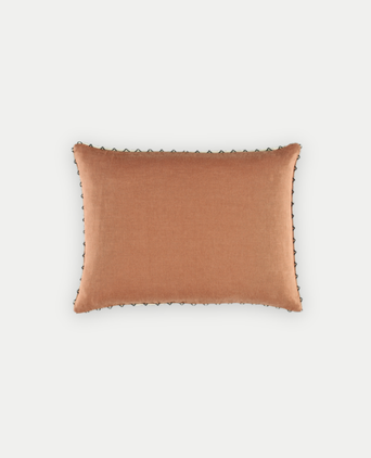 Élitis Decorative Pillow Gaia